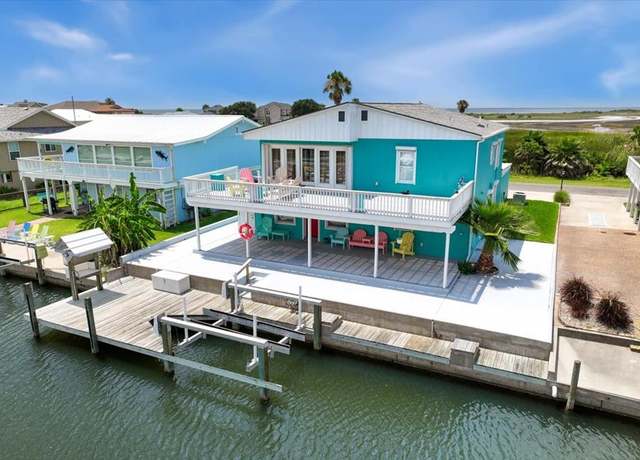 Property at 156 Port St Claire Ave, Rockport, TX 78382, 4 beds, 2 baths