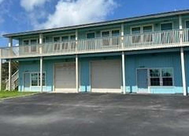 Property at 1809 Hillcrest #407 St, Rockport, TX 78382, 1 bed, 1.5 baths