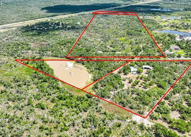 Property at 215 Lamar Dr, Rockport, TX 78382, 2 beds, 2 baths