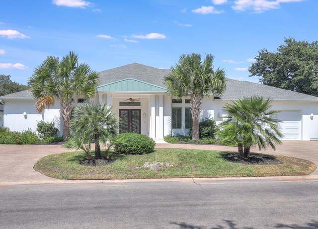 Property at 415 Augusta Dr, Rockport, TX 78382, 3 beds, 3.5 baths