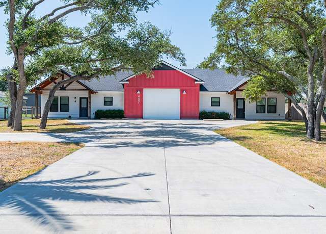 Property at 407 S Kossuth St, Rockport, TX 78382, 4 beds, 4 baths