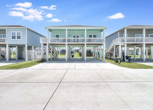 Property at 115 Paradise, Rockport, TX 78382, 3 beds, 2 baths