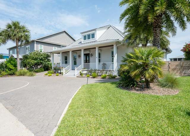 Property at 5 Flamingo Rd, Rockport, TX 78362, 3 beds, 3 baths