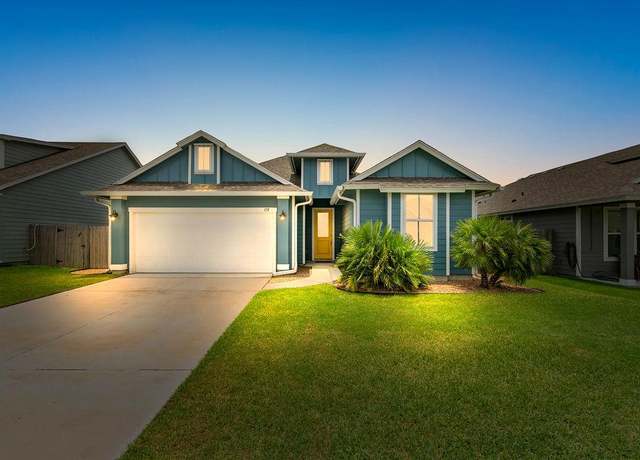 Property at 118 Shady Ter, Rockport, TX 78382, 3 beds, 2.5 baths