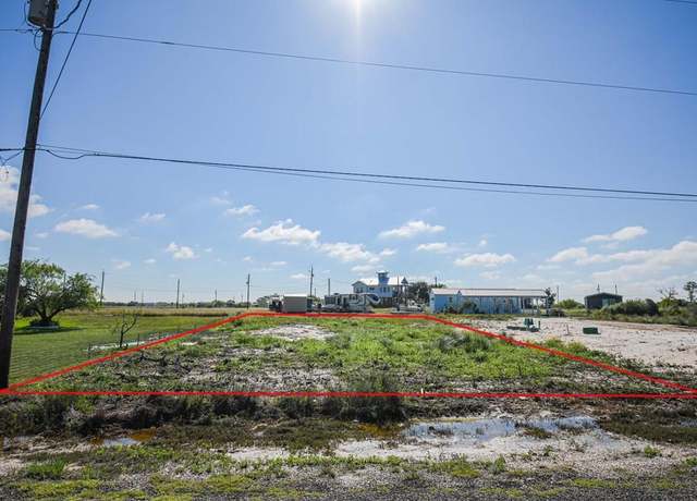 Property at 112 Canvas Back Ln, Rockport, TX 78382