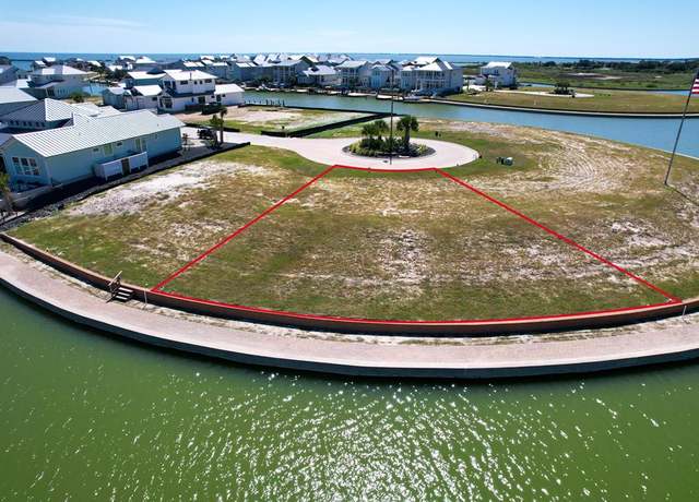 Property at 158 Bismarck Ln, Rockport, TX 78382