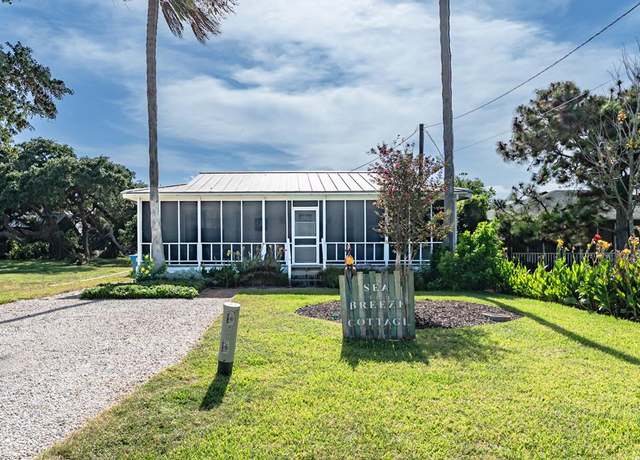 Property at 1109 Allen St, Rockport, TX 78382, 2 beds, 1 bath
