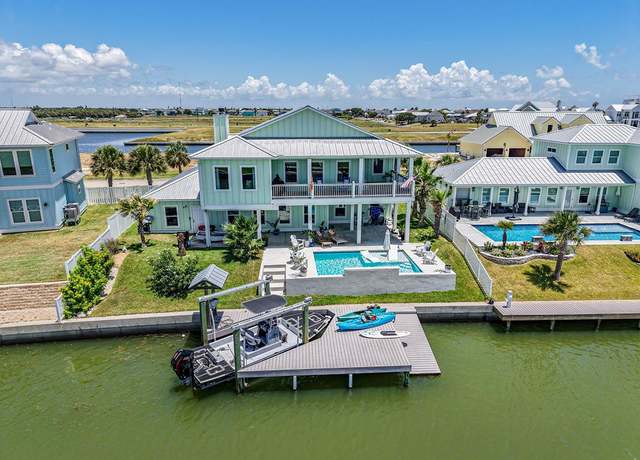 Property at 1041 North Isle Dr, Rockport, TX 78382, 4 beds, 4.5 baths