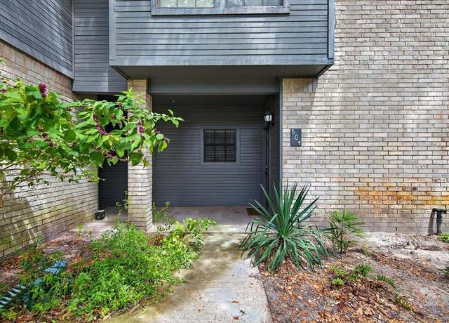 Property at 210 Oak Bay St, Rockport, TX 78382, 2 beds, 2.5 baths