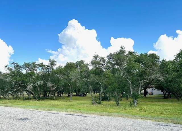 Property at 444-448 Misty Oak Ln, Rockport, TX 78382