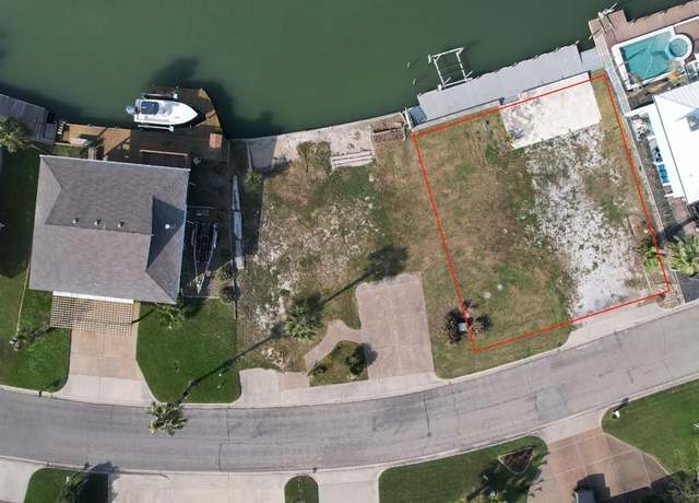Property at 29 Flamingo Rd, Rockport, TX 78382