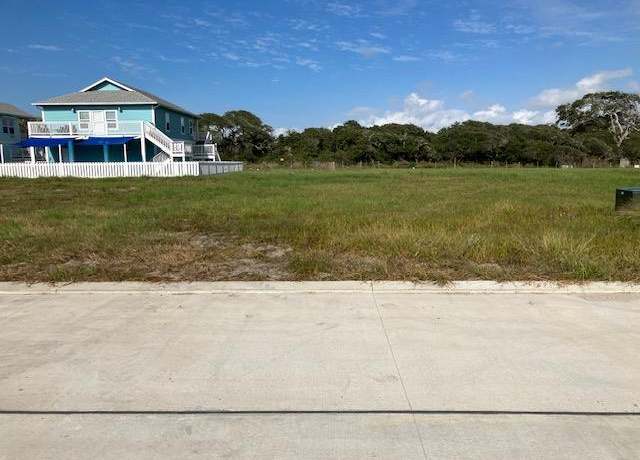 Property at 144 Breezeway Dr, Rockport, TX 78382