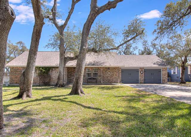 Property at 117 Portia Ave, Rockport, TX 78382, 2 beds, 2 baths