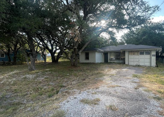 Property at 822-824 Ibis Dr, Rockport, TX 78382, 3 beds, 2 baths