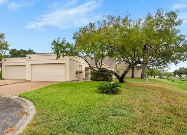 Property at 104 Oyster Cv, Rockport, TX 78382, 2 beds, 2 baths