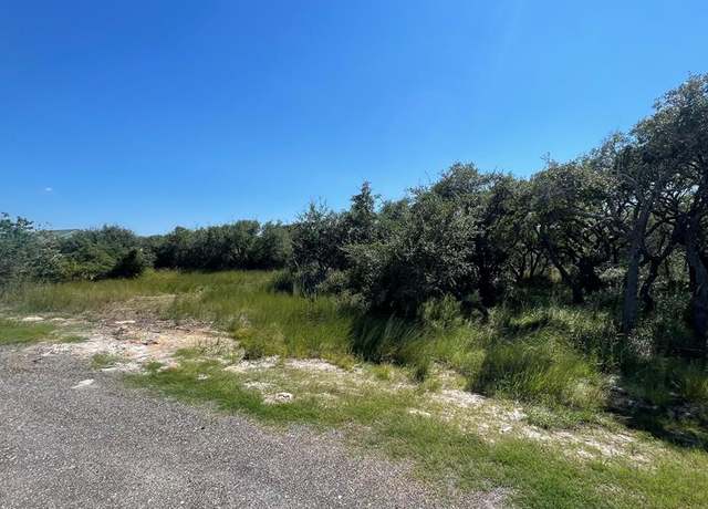 Property at 613 & 619 N Burton St, Rockport, TX 78382