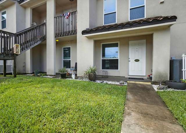 Property at 221 Marion Dr Unit A-103, Rockport, TX 78382, 2 beds, 2 baths