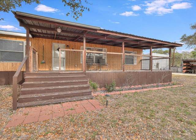 Property at 62 Portia Ave, Rockport, TX 78382, 4 beds, 3 baths