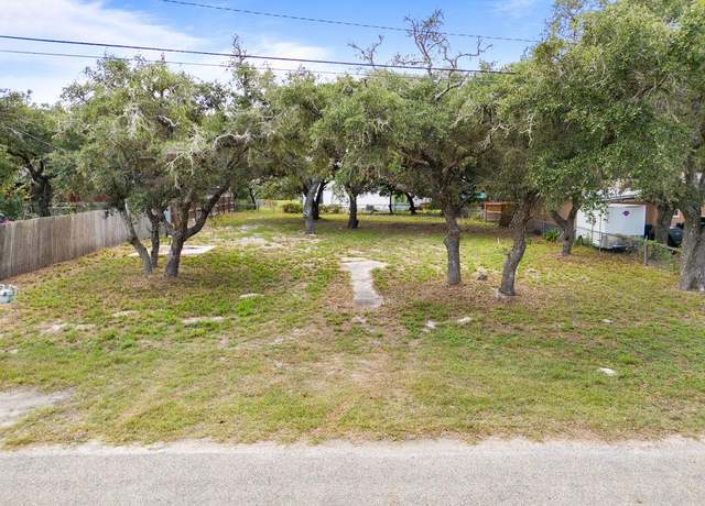 Property at 1607 Red Bird Dr, Rockport, TX 78382
