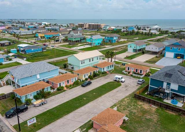 Property at 1206-1214 S Church St, Rockport, TX 78382, 7 beds, 7 baths