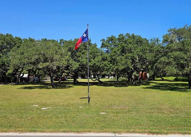 Property at 1834 12th St, Ingleside, TX 78362, 4 beds, 3 baths