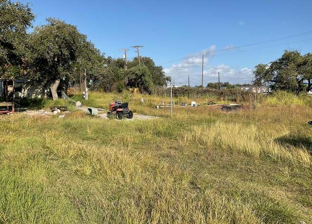Property at 111 Lazy Rd, Rockport, TX 78382