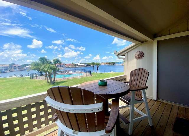 Property at 2511 Bayhouse, Rockport, TX 78382, 2 beds, 2 baths