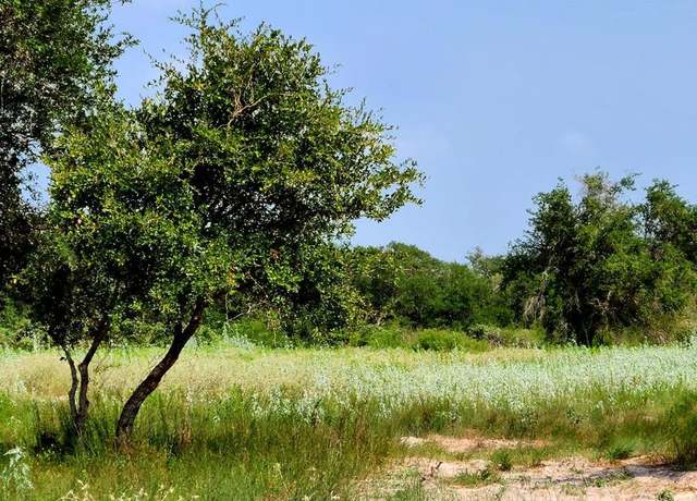 Property at 101 Paso Madera, Rockport, TX 78382
