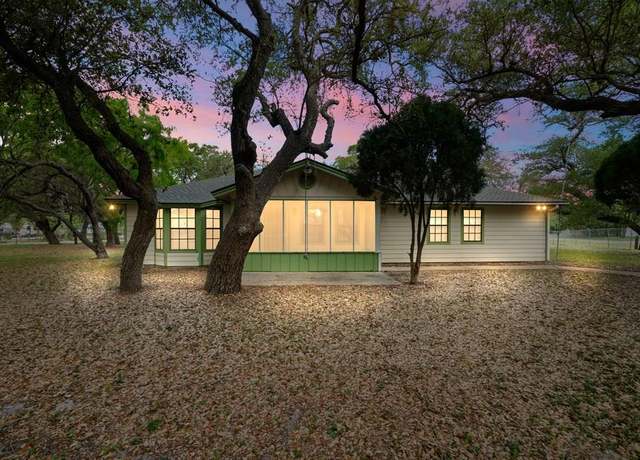 Property at 115 Lorena St, Rockport, TX 78382, 4 beds, 2 baths