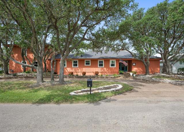 Property at 14 Bahama Dr, Rockport, TX 78382, 4 beds, 3.5 baths