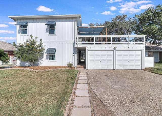 Property at 104 Lands End Rd, Rockport, TX 78382, 4 beds, 2.5 baths