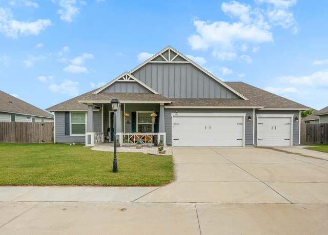 Property at 133 Angel Oak, Rockport, TX 78382, 4 beds, 3 baths