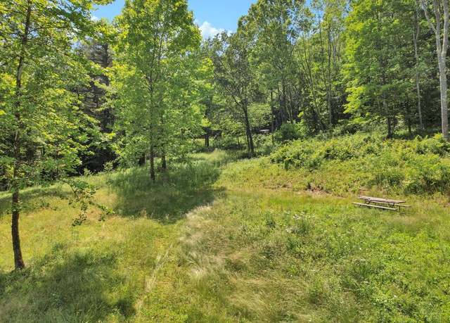 Property at 32044 Gibson Rd, Londonderry, OH 45647