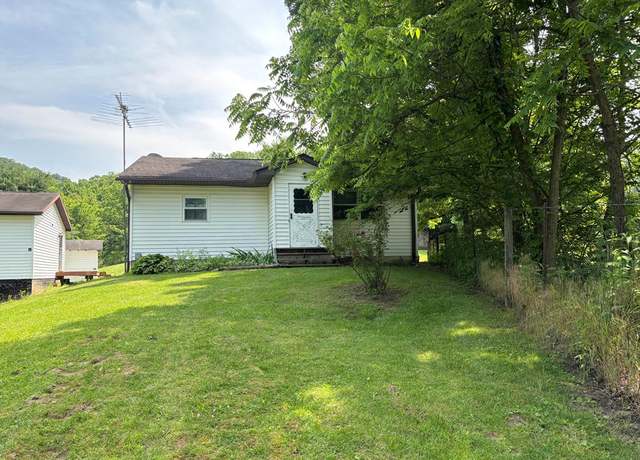 Property at 929 Luckhart Rd, Kingston, OH 45644, 3 beds, 1 bath