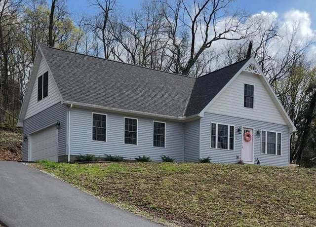 Property at 200 Sharon Rd, Chillicothe, OH 45601, 3 beds, 2 baths