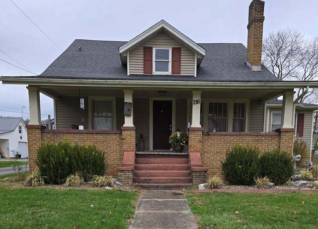 Property at 216 W Maple Ave, Oak Hill, OH 45656, 3 beds, 2 baths