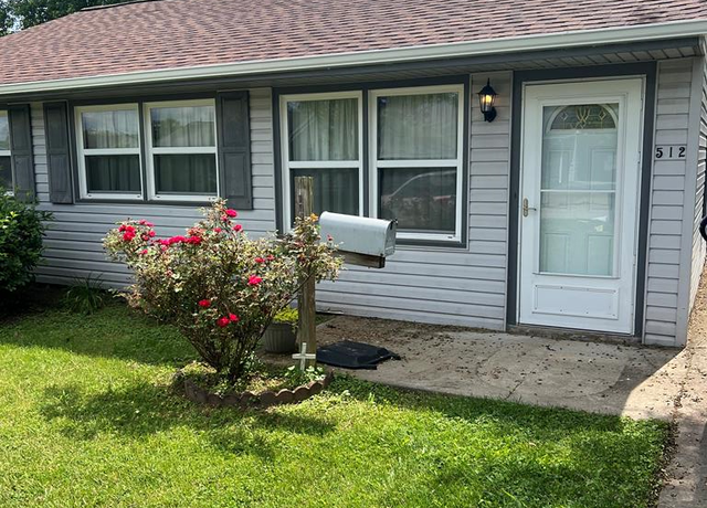 Property at 512 Towne St, Waverly, OH 45690, 2 beds, 1 bath