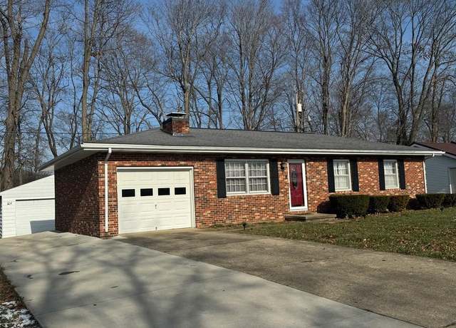 Property at 121 Valley View Dr, Waverly, OH 45690, 3 beds, 1.5 baths