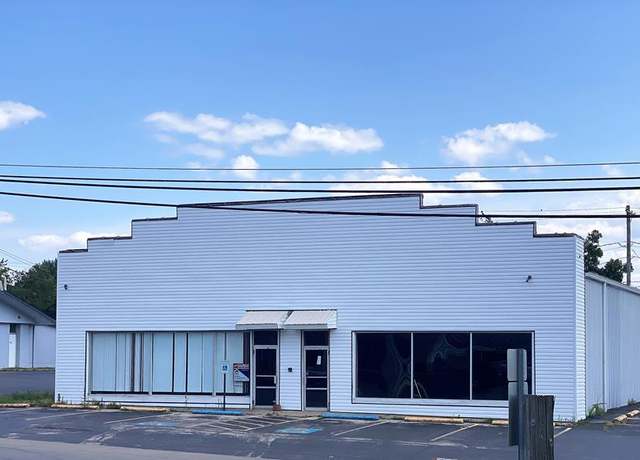 Property at 1020 Jefferson St, Greenfield, OH 45123
