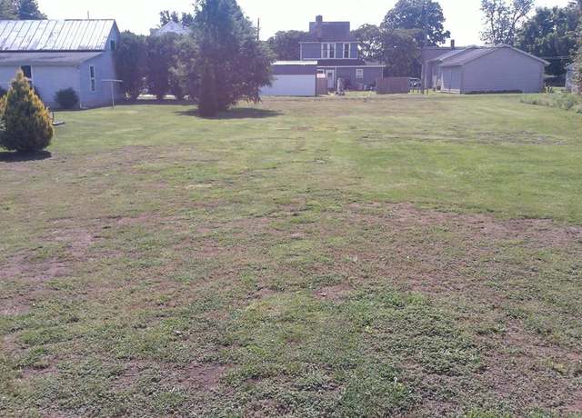 Property at 410 1st Ave, Waverly, OH 45690