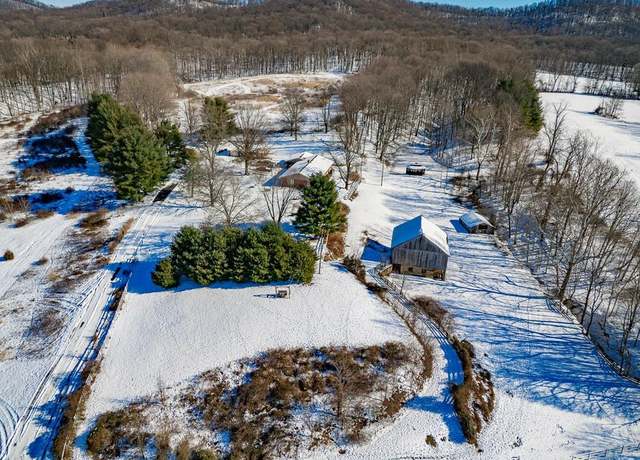 Property at 2998 Dry Run Rd, Chillicothe, OH 45601, 4 beds, 2.5 baths