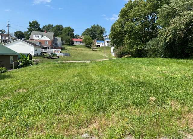 Property at 509 E 3rd St, Wellston, OH 45692