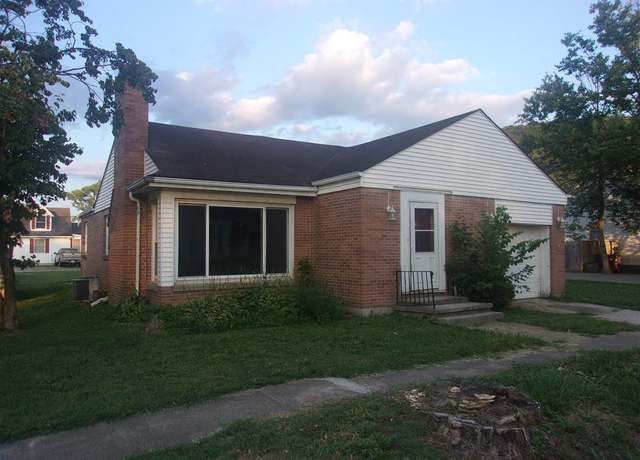 Property at 316 S Maple St, Bainbridge, OH 45612, 3 beds, 1 bath