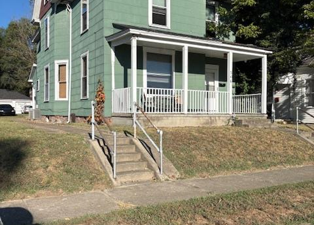 Property at 346 Yoctangee Pkwy, Chillicothe, OH 45601, 3 beds, 2 baths