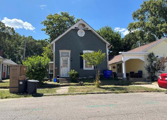 Property at 114 Vine St, Chillicothe, OH 45601, 2 beds, 2 baths