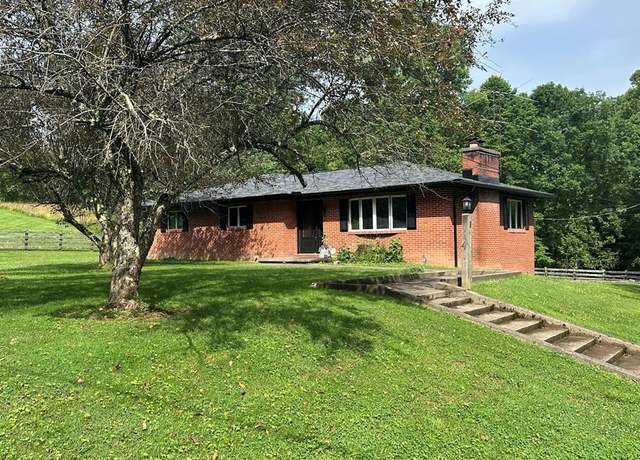 Property at 523 Oakland Rd, Jackson, OH 45640, 3 beds, 2 baths