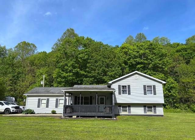 Property at 80 Newman Hollow Rd, Waverly, OH 45690, 4 beds, 3 baths