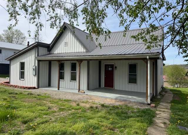 Property at 705 S Connecticut Ave, Wellston, OH 45692, 4 beds, 2.5 baths