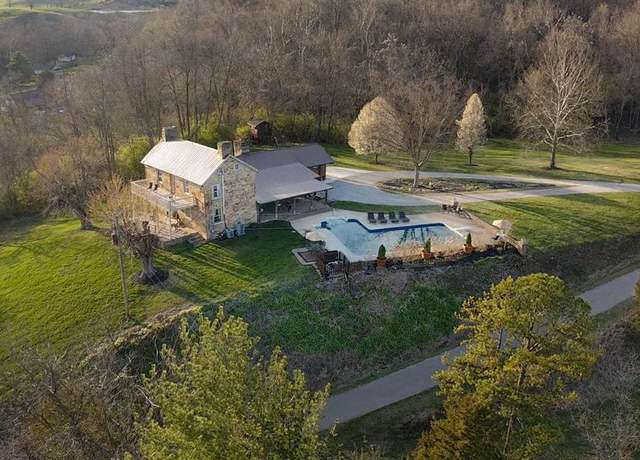 Property at 213 S Benner Hill Rd, Bainbridge, OH 45612, 3 beds, 1 bath