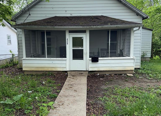 Property at 428 Hazel St, Hillsboro, OH 45133, 3 beds, 1 bath